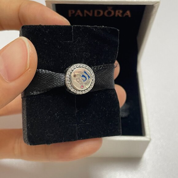 Pandora Disneyland Paris Exclusive Castle Charm - Picture 2 of 5